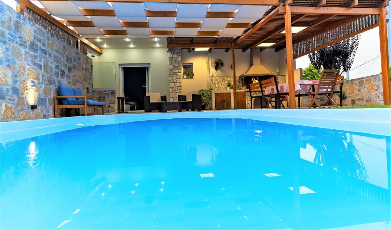Maria With Heated Pool, Next To The Vila